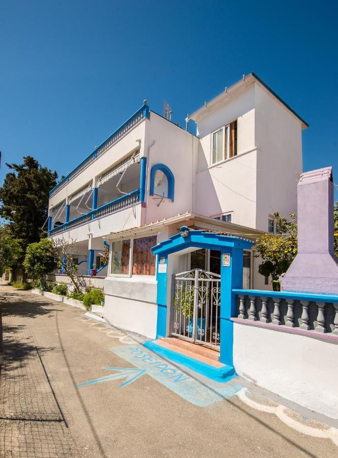 Poseidon Apartment Archangelos  Extérieur photo