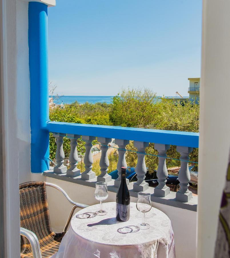 Poseidon Apartment Archangelos  Extérieur photo